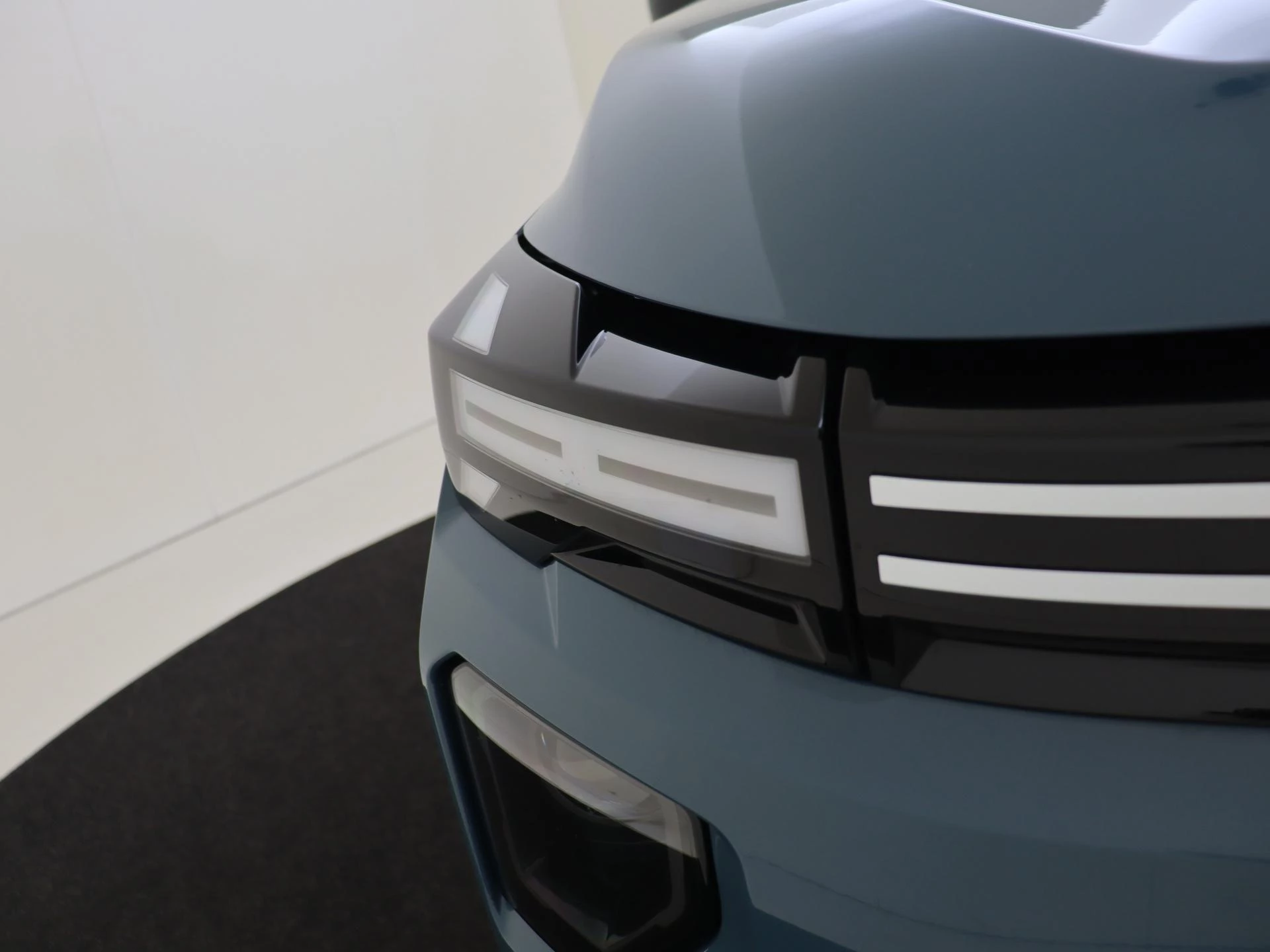 Dacia-Spring-image-8