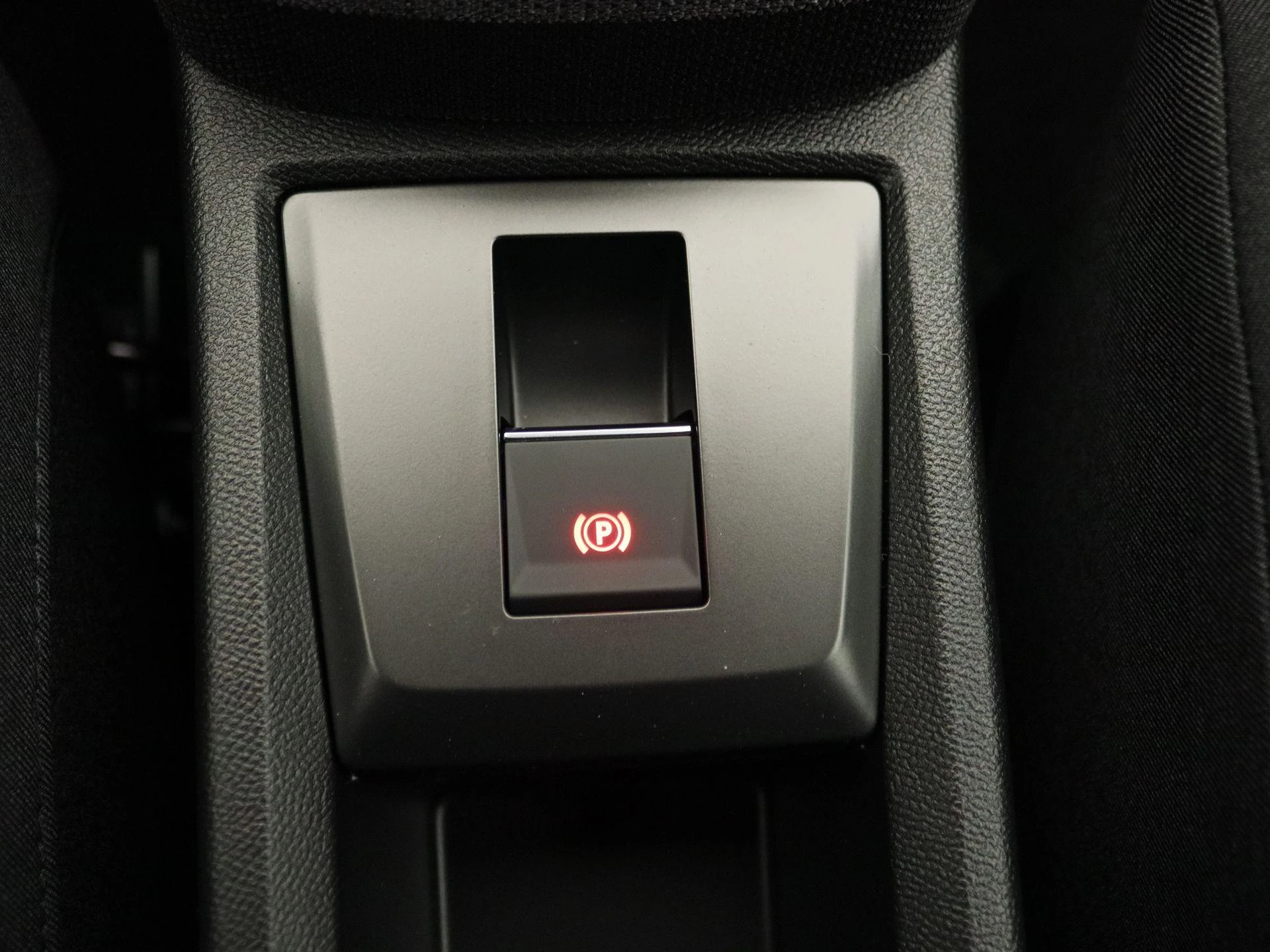 Opel-Frontera-image-11