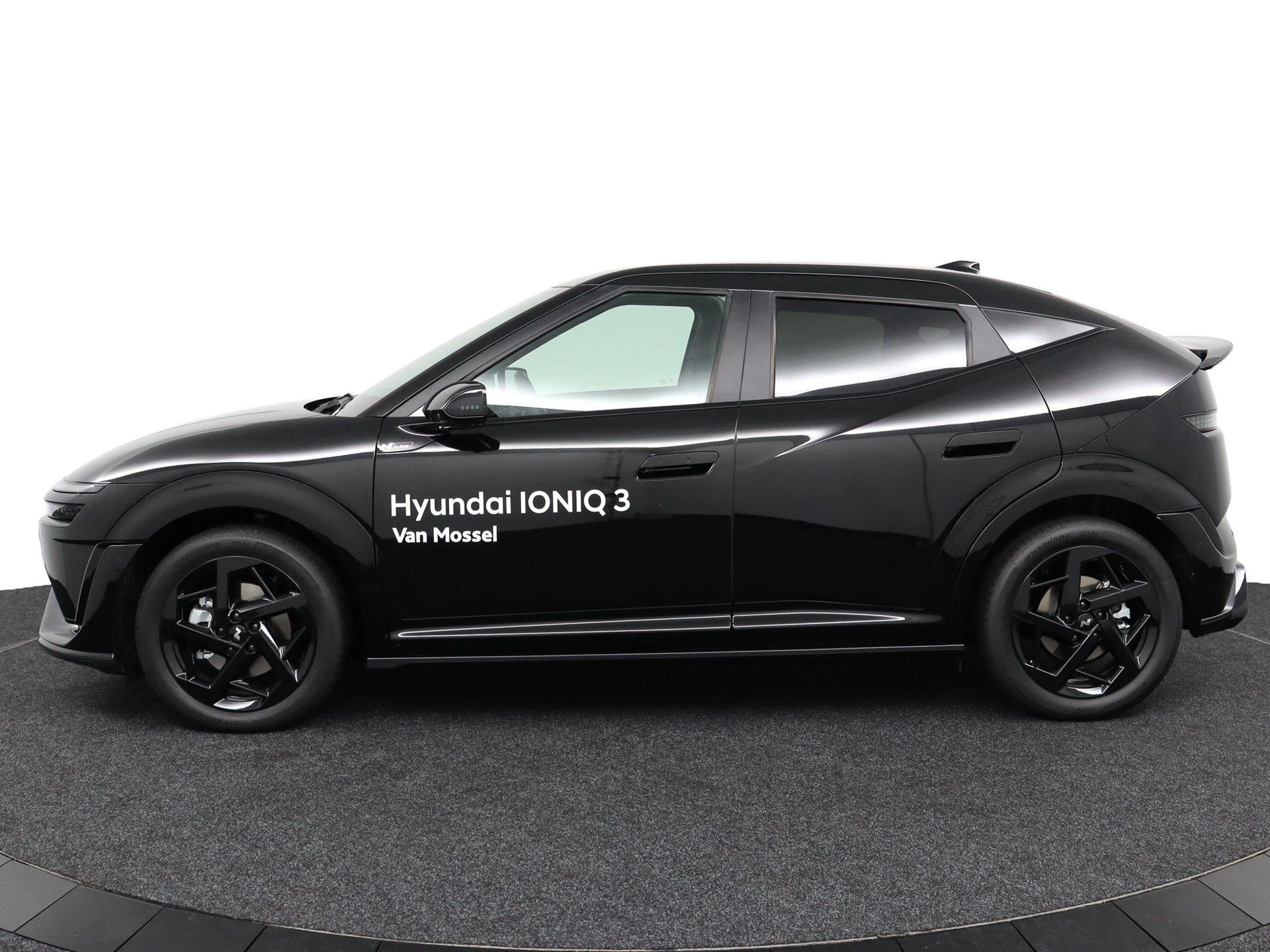 Hyundai-IONIQ 3-image-3