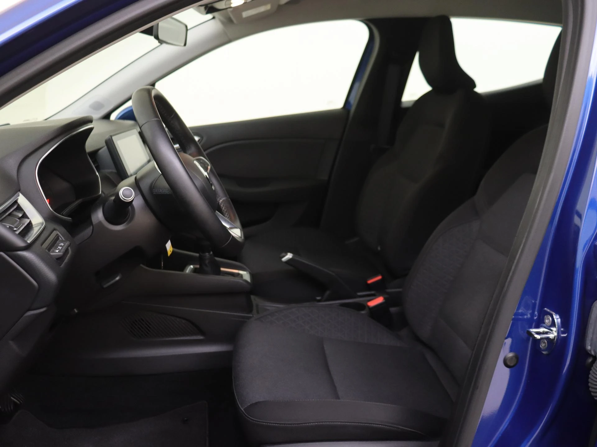 Renault-Clio-image-14