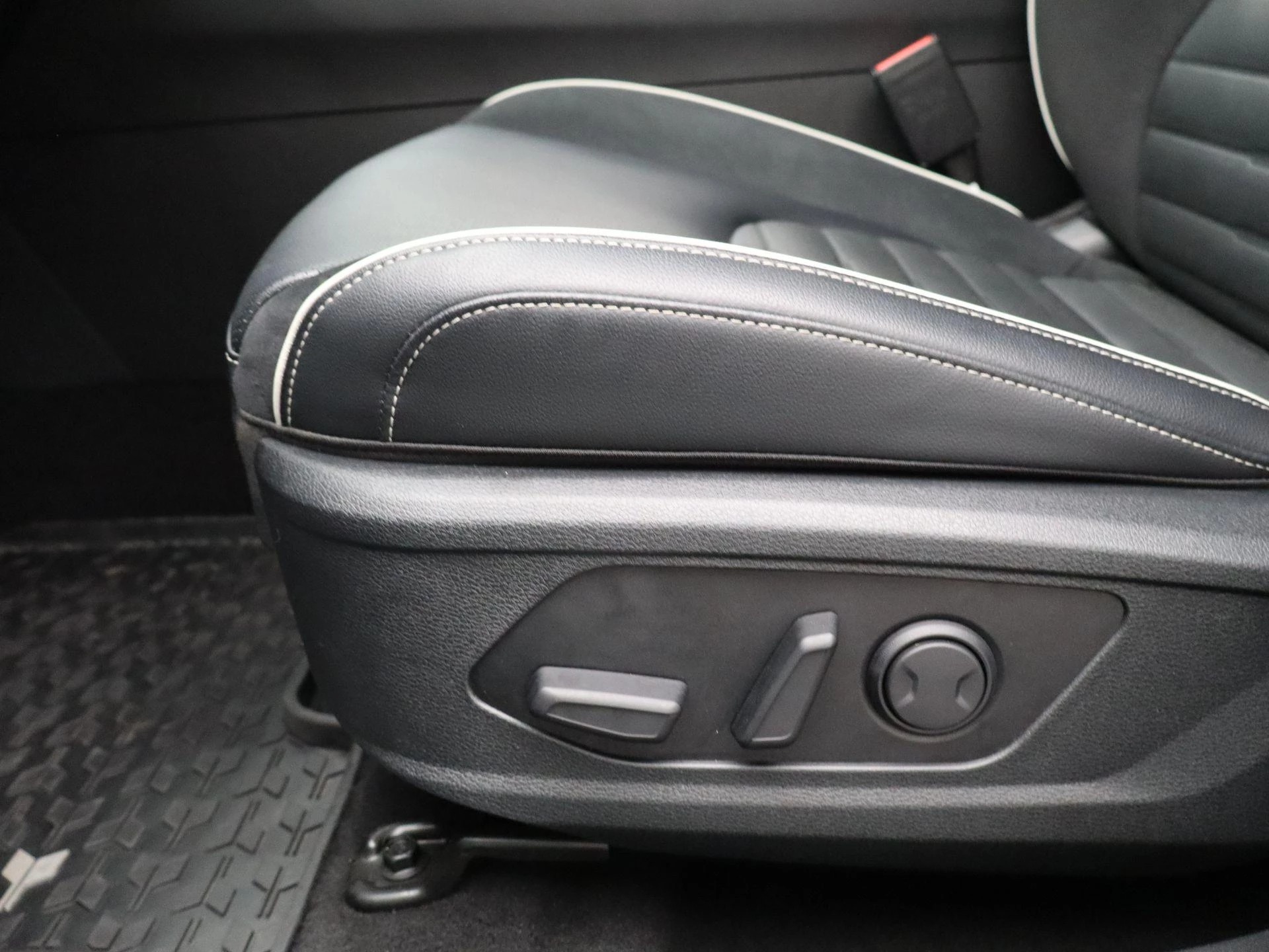 Kia Sportage 1.6 T-GDi Plug-in Hybrid AWD GT-PlusLine
