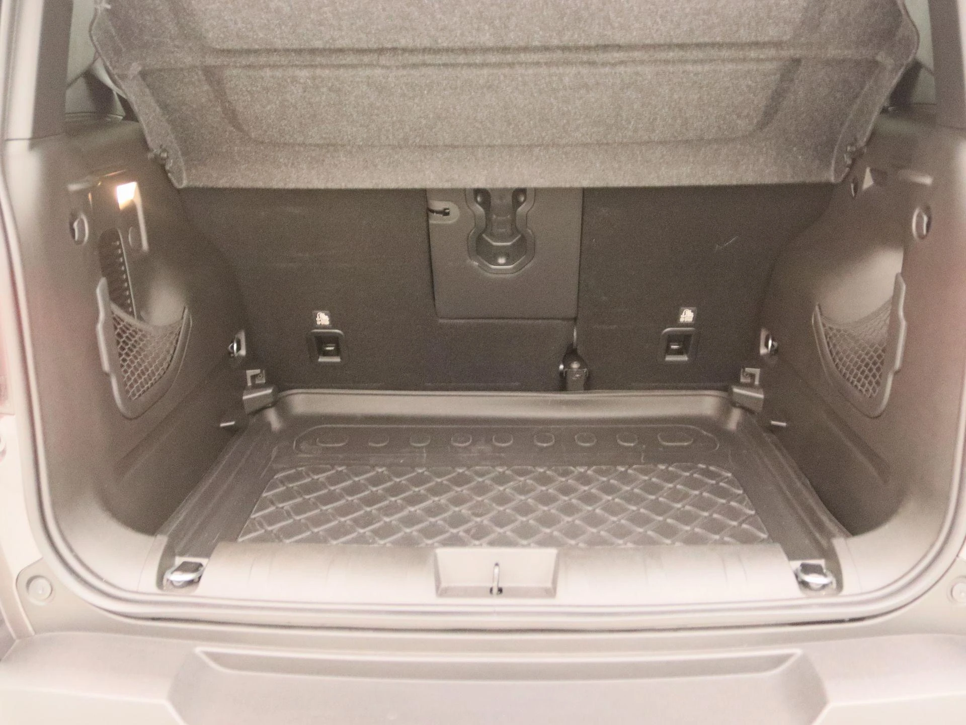 Jeep-Renegade-image-13