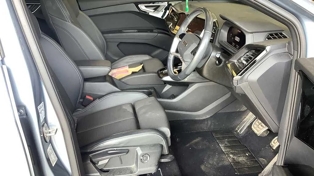 Audi-Q4 e-tron-image-10