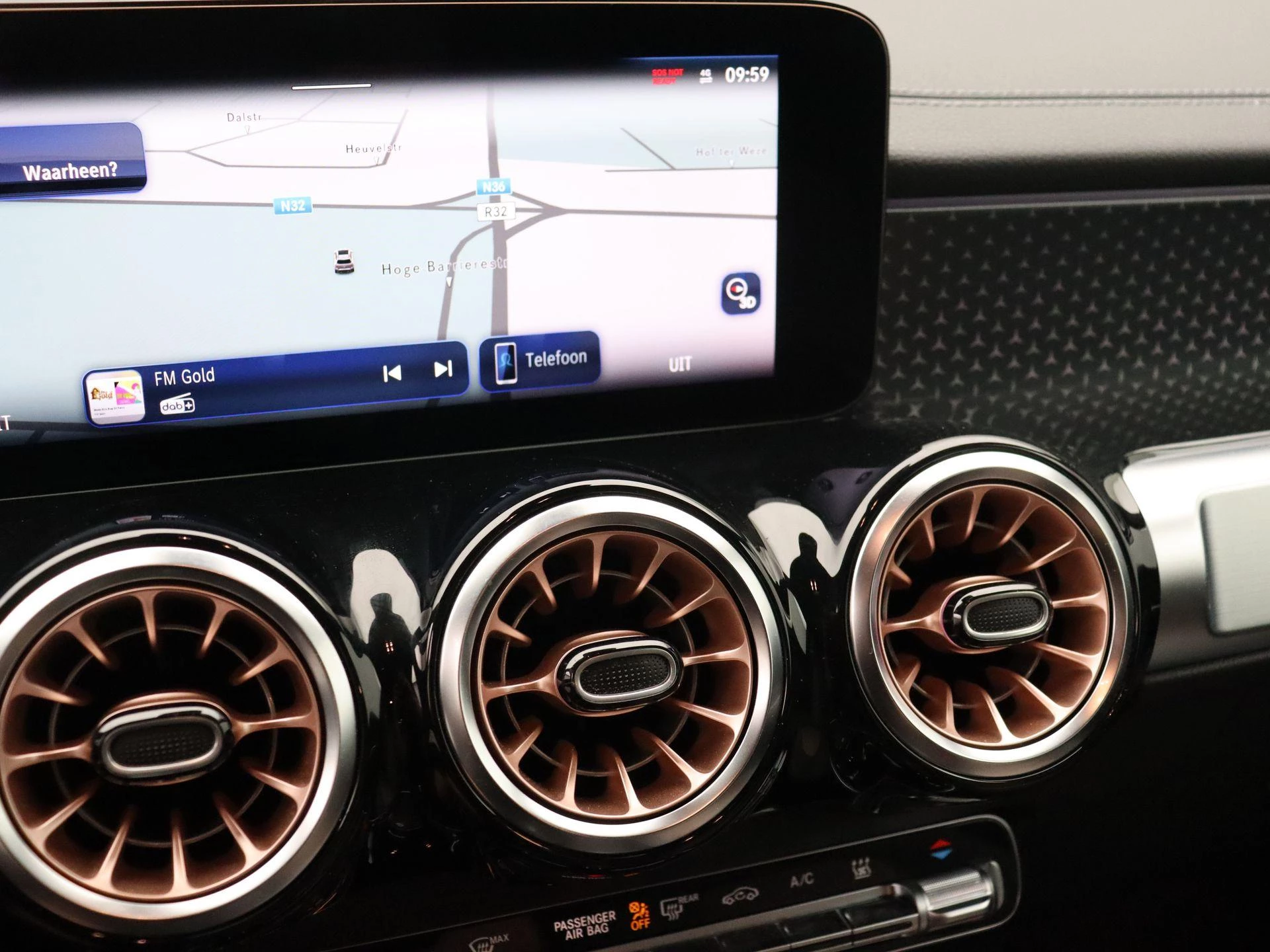 Mercedes-Benz EQB 250+ Luxury Line + ELECTRIC ART ADVANCED PLUS + CARPLAY +