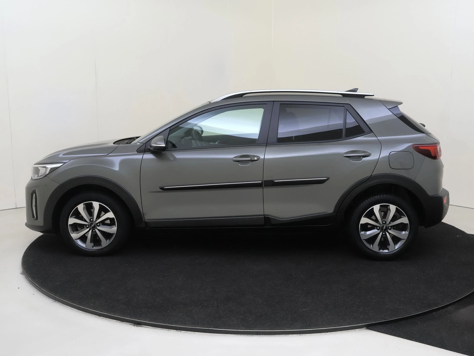 Kia-Stonic-image-3
