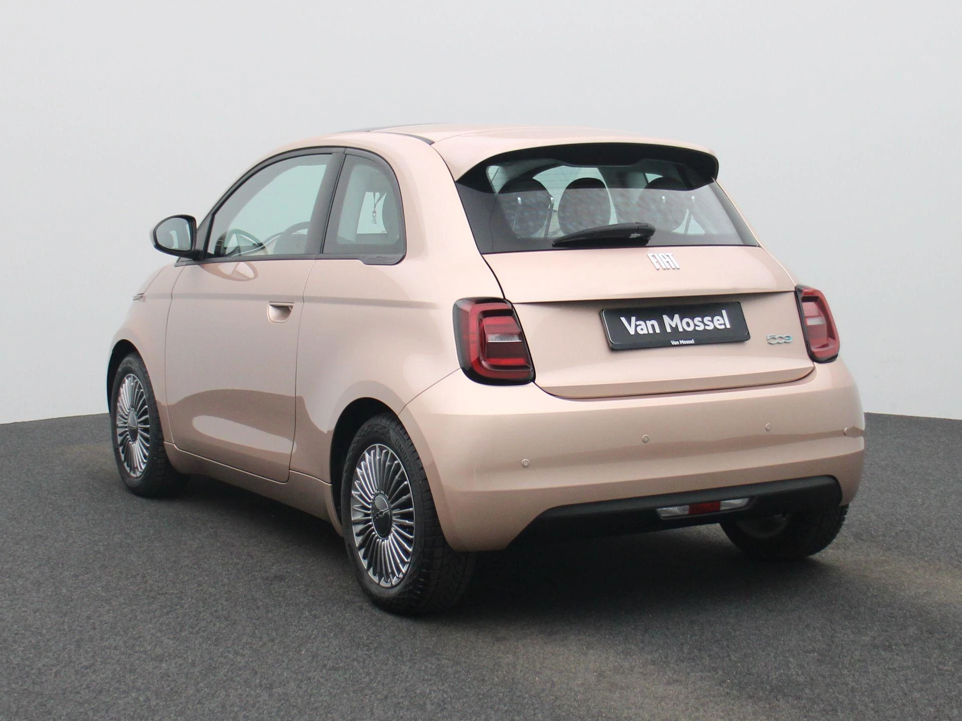 Fiat-500-image-1