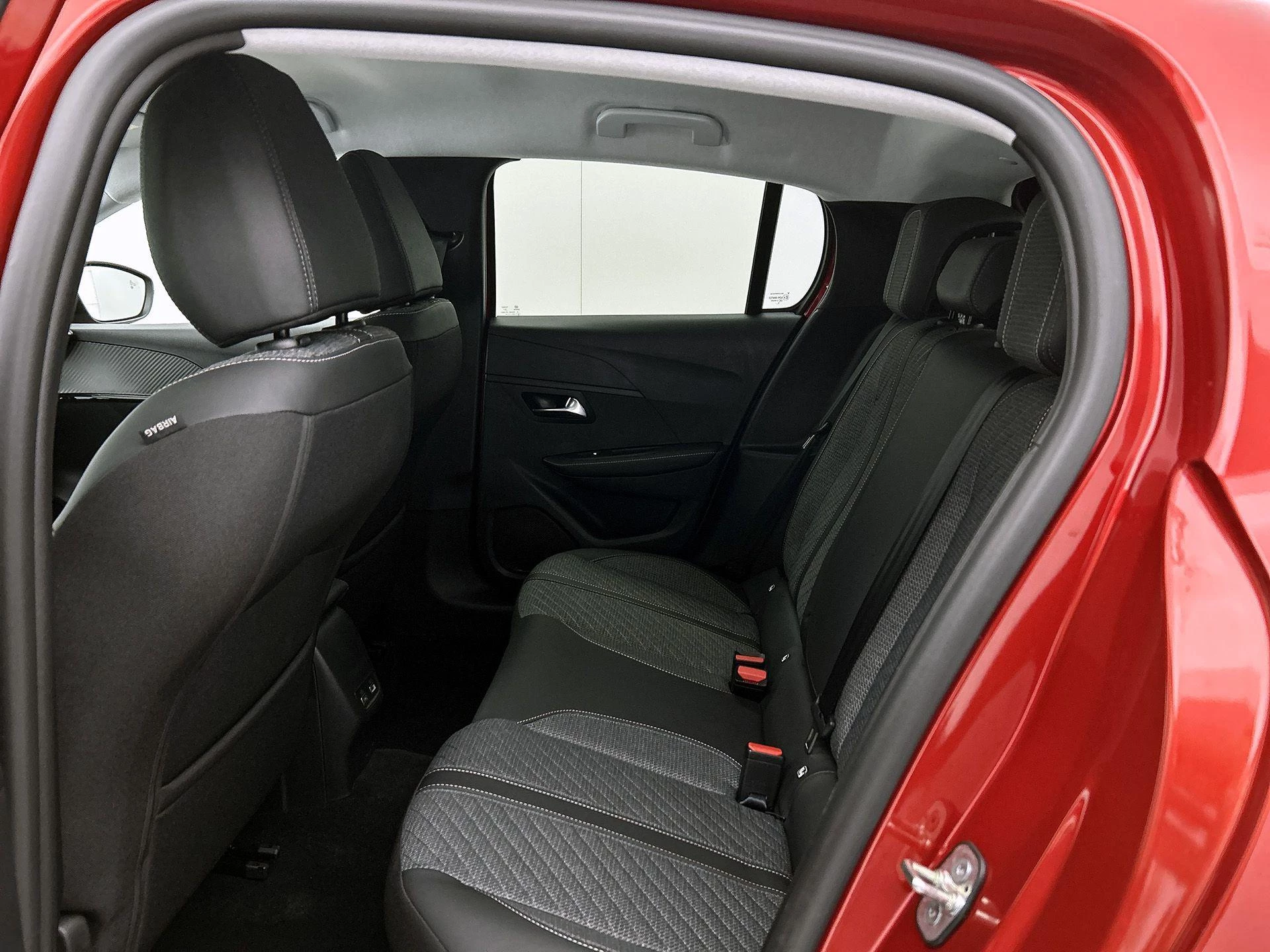 Peugeot 208 100 Allure