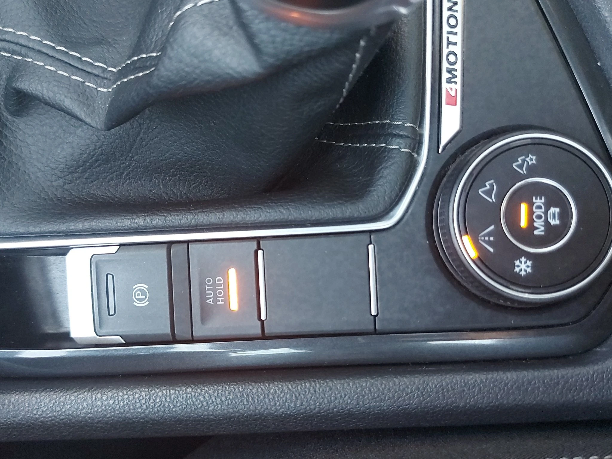 Volkswagen-Tiguan-image-21