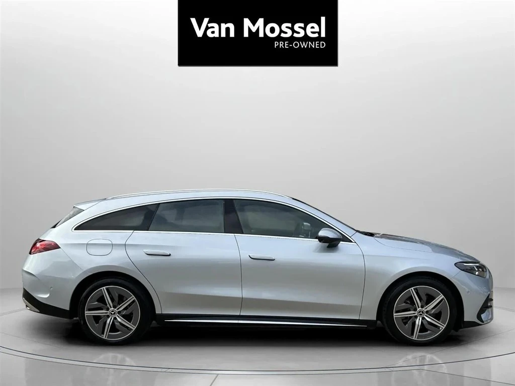Mercedes-Benz-CLA-image-3