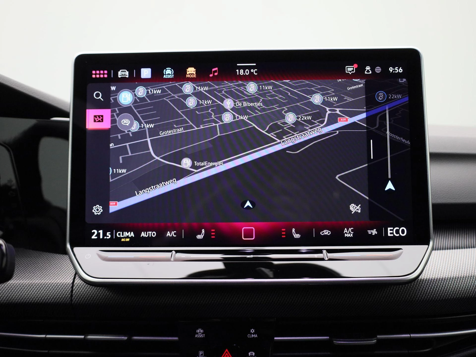 Volkswagen-Golf-image-15