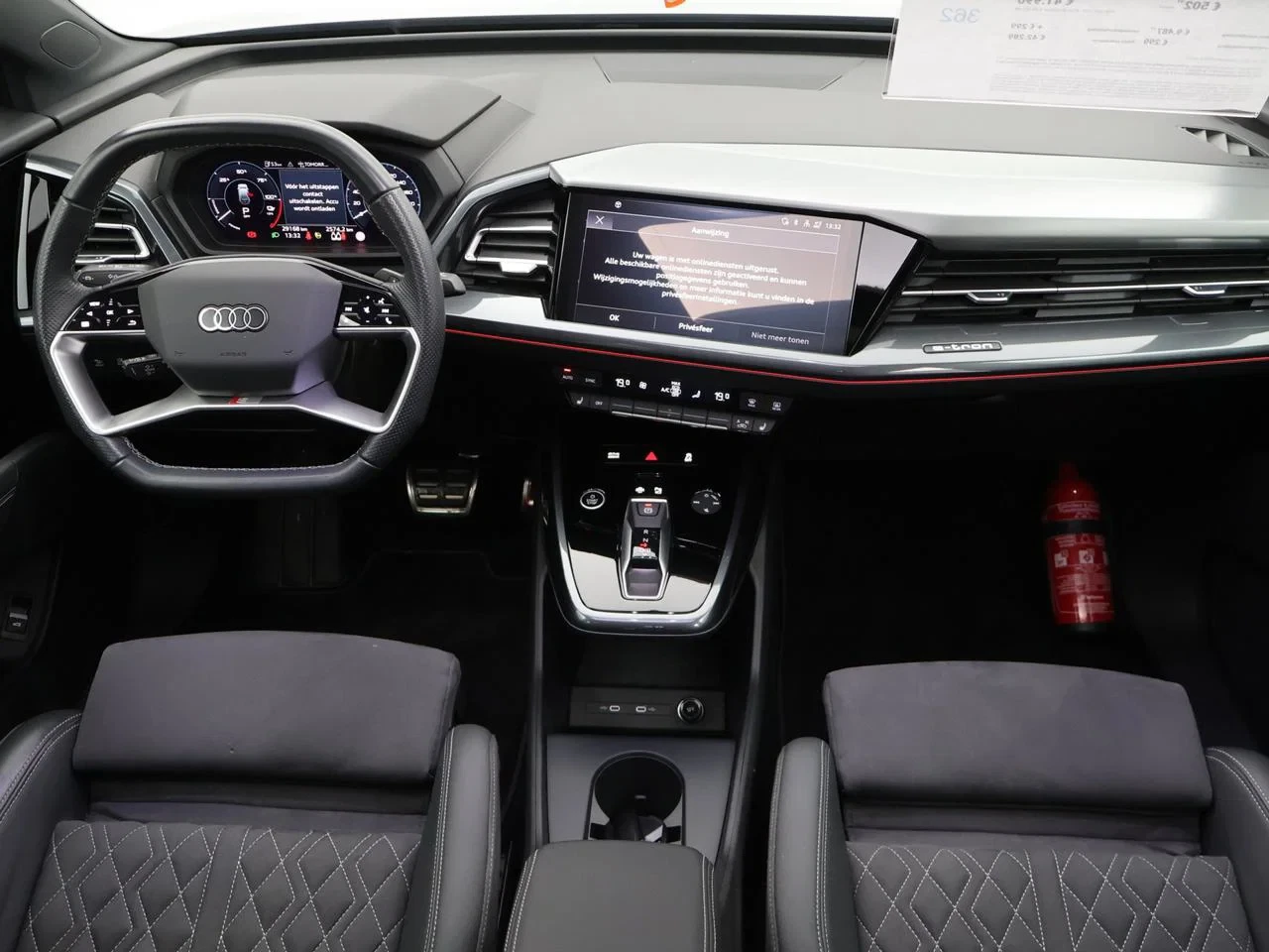 Audi Q4 e-tron Audi Q4 3X-S line 45e-tron QUATTRO 265PK *AUTOMAAT*PANODAK*LEDER*ALCANTARA*CAMERA*ACC*PDC*NAVI*APP-CONNECT*...*