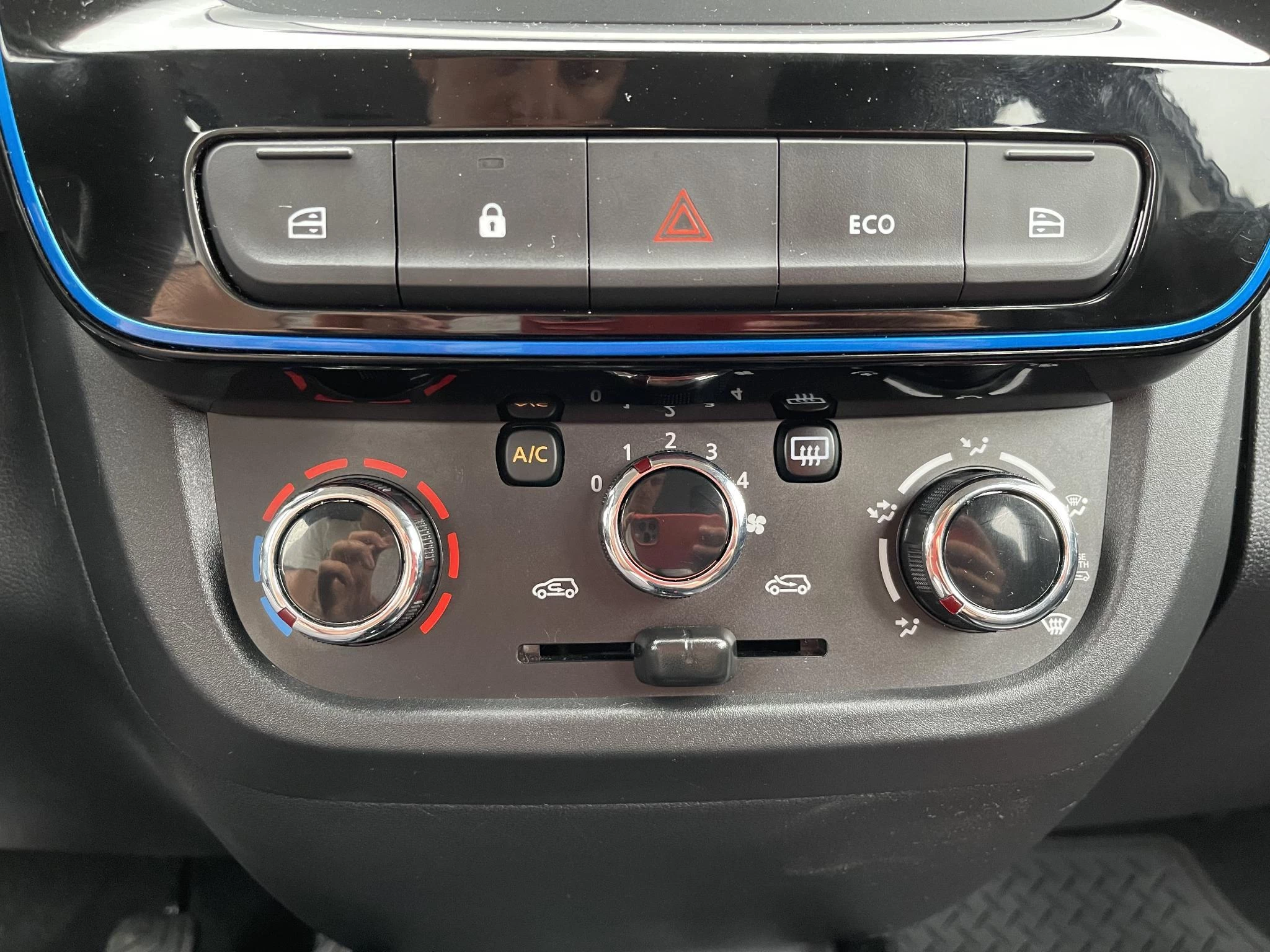 Dacia Spring Business 27 kWh