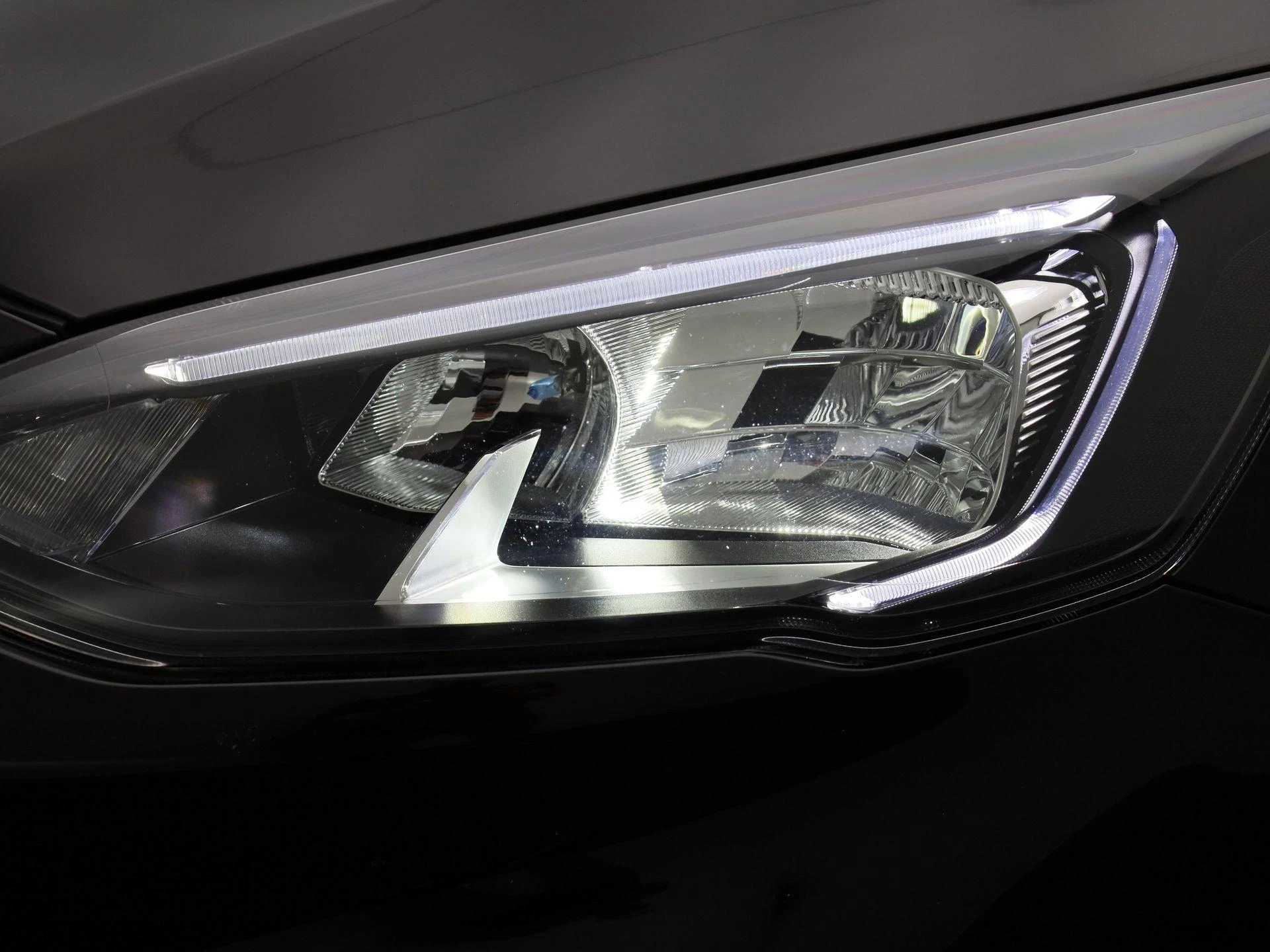 Ford-Focus-image-13