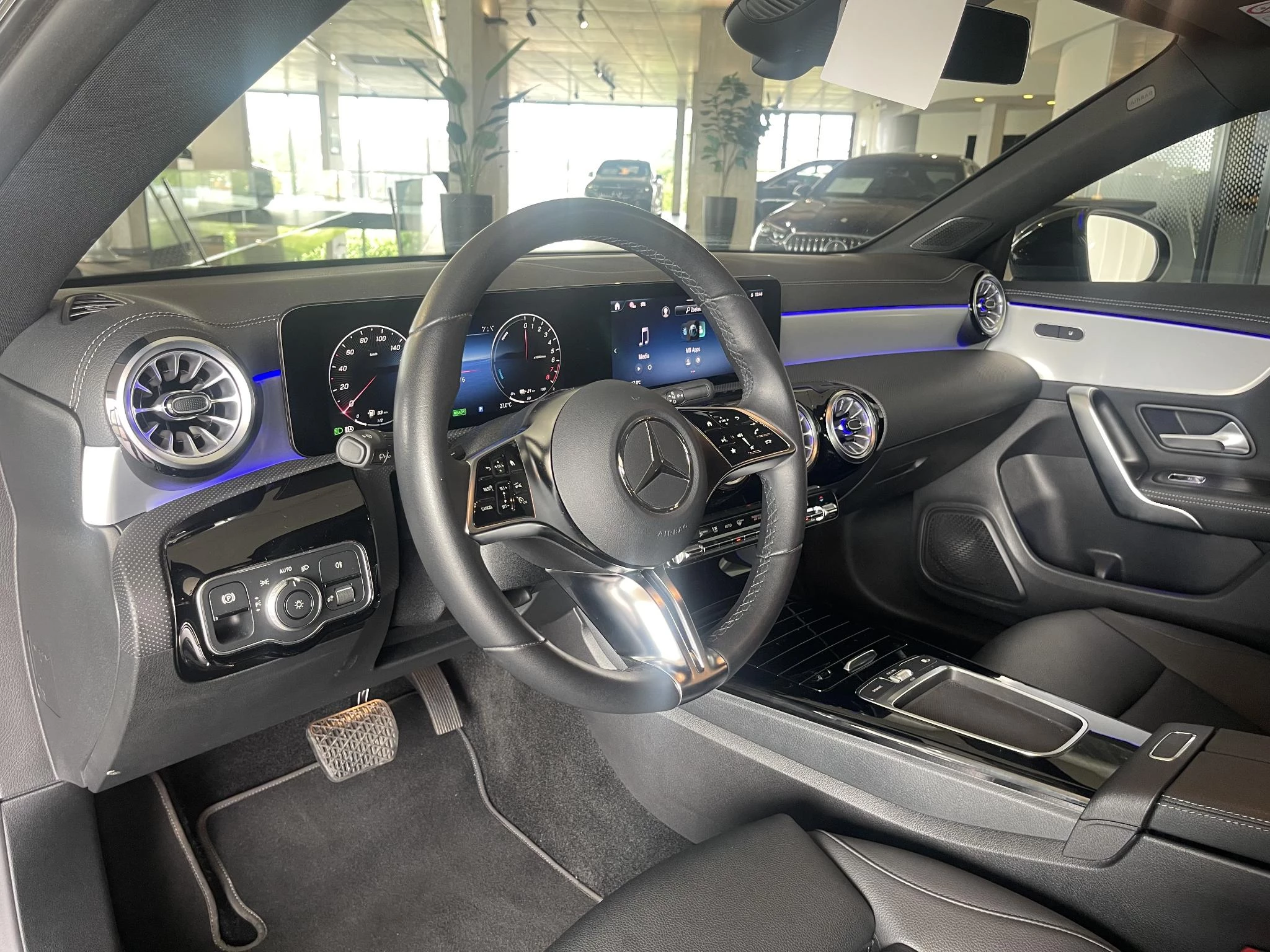 Mercedes-Benz CLA CLA 250 e Luxury Line