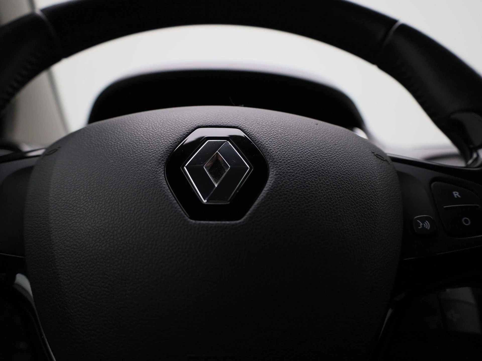 Renault-Captur-image-24