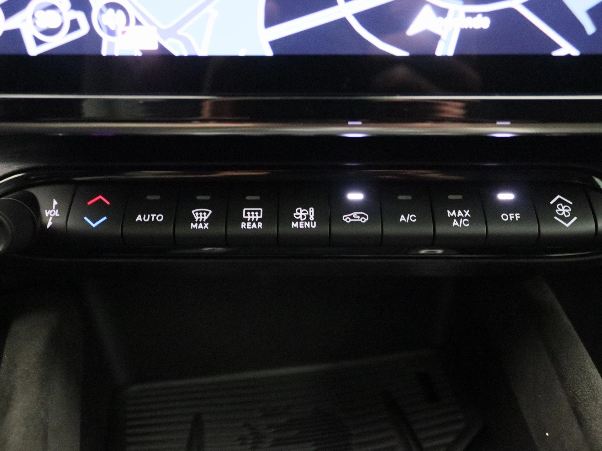Alfa Romeo Junior 1.2 Turbo Hybrid Ibrida Sport Speciale