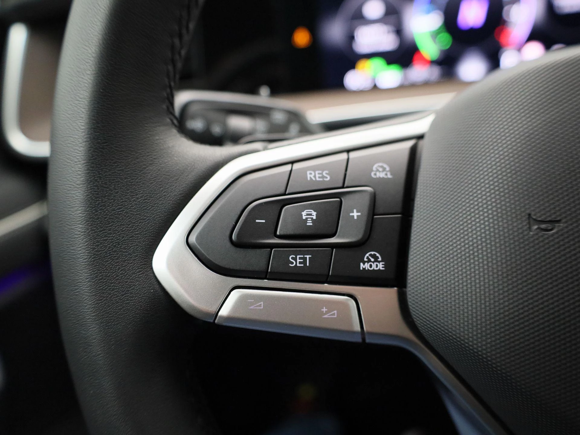 Volkswagen-Tayron-image-27