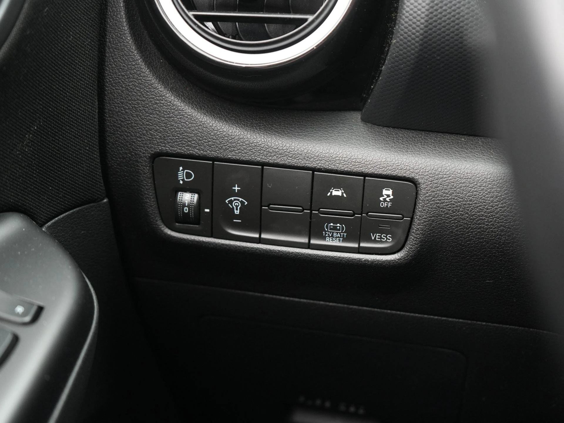 Hyundai-Kona-image-27
