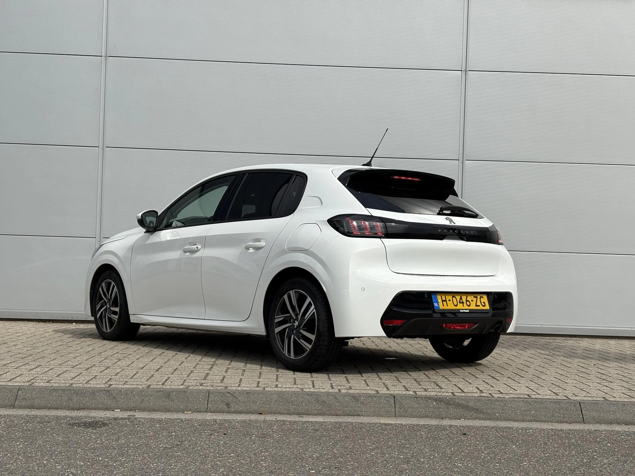 Peugeot 208 1.2 PureTech Allure