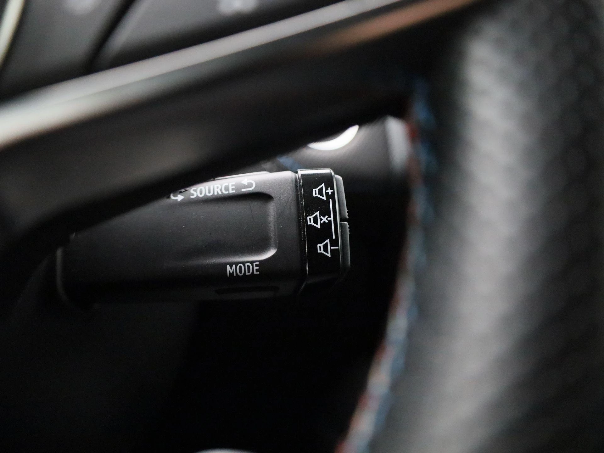 Renault-Captur-image-21