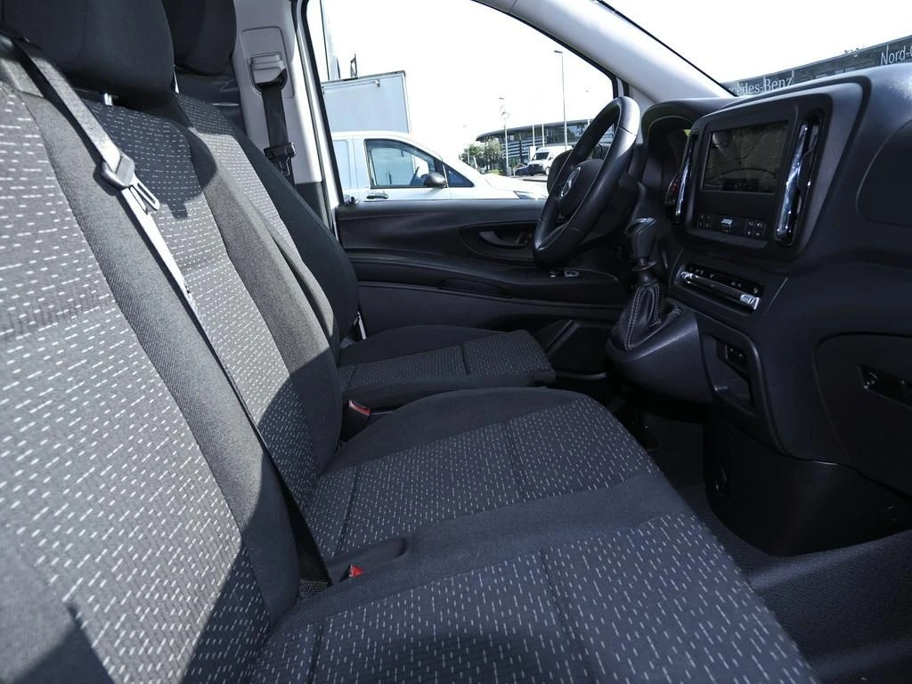 Mercedes-Benz-Vito 116-image-11