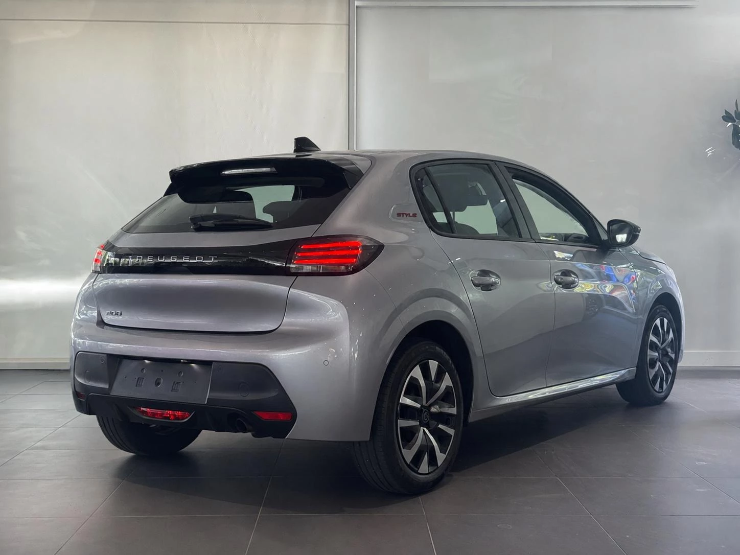 Peugeot 208 1.2 PureTech 100 Style