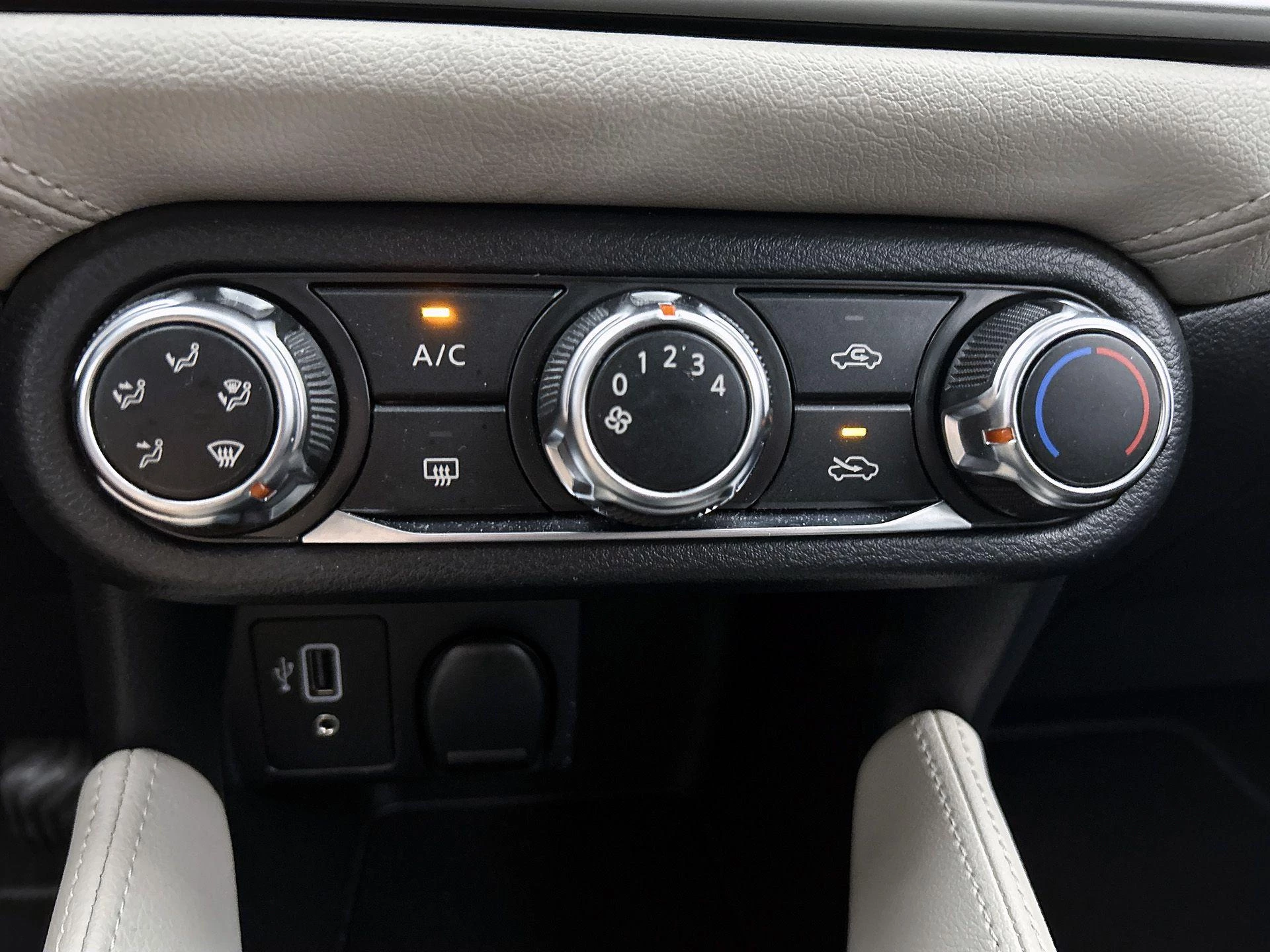 Nissan Micra 1.0 IG-T N-Connecta