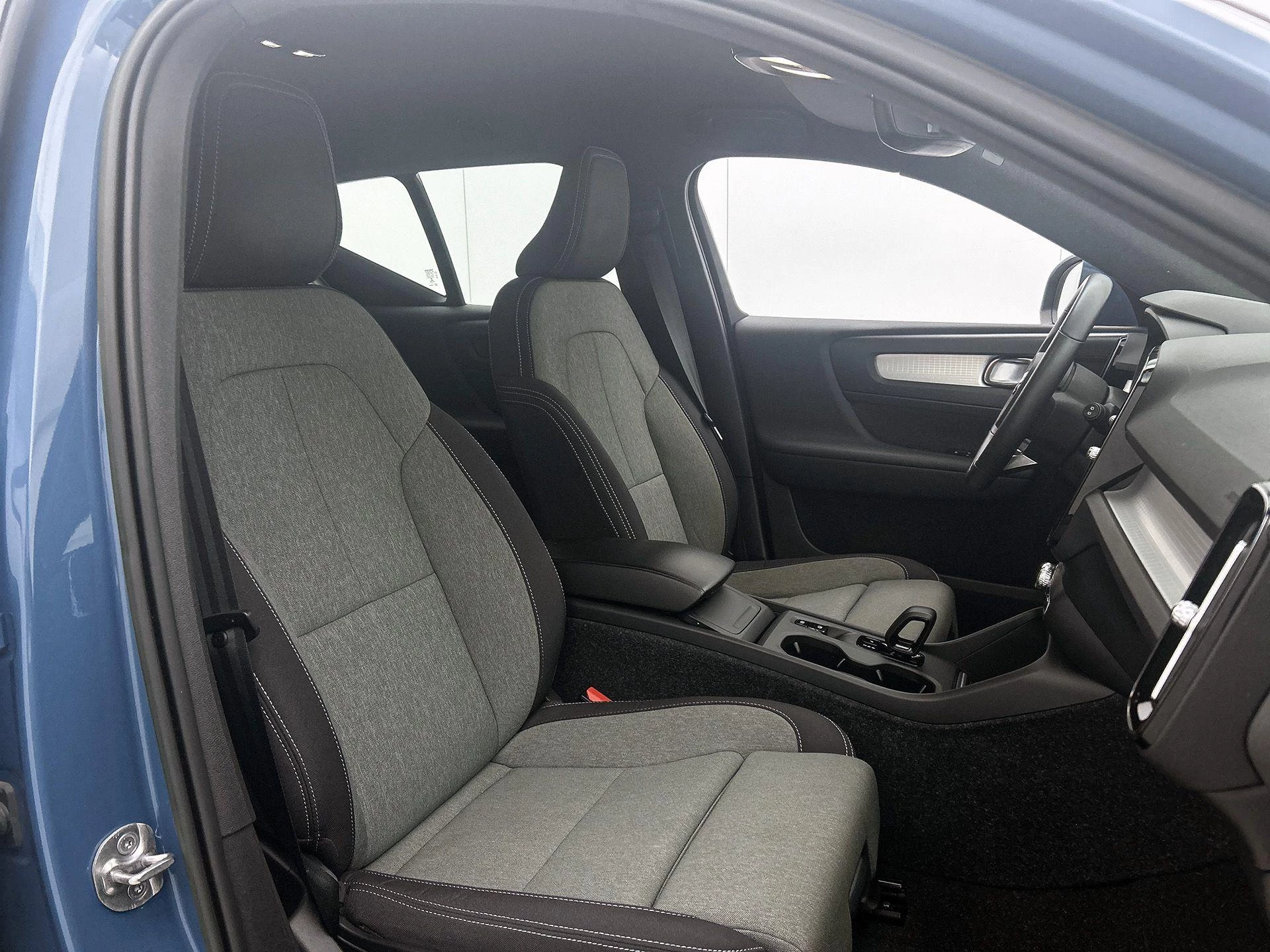 Volvo-XC40-image-36
