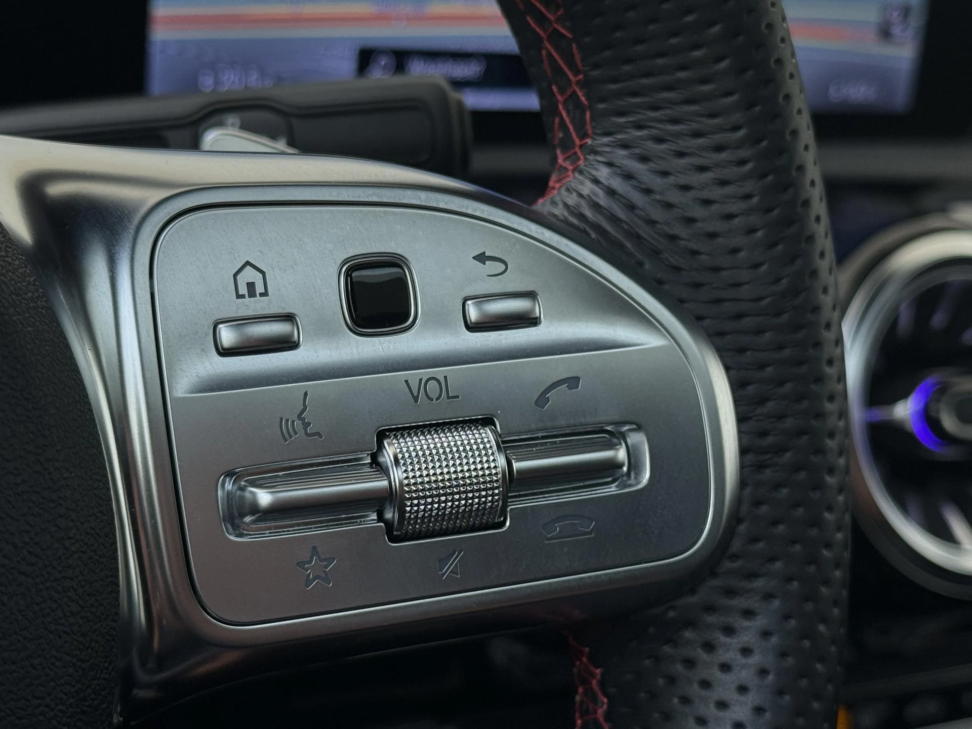 Mercedes-Benz A-Klasse 180 Business Solution AMG