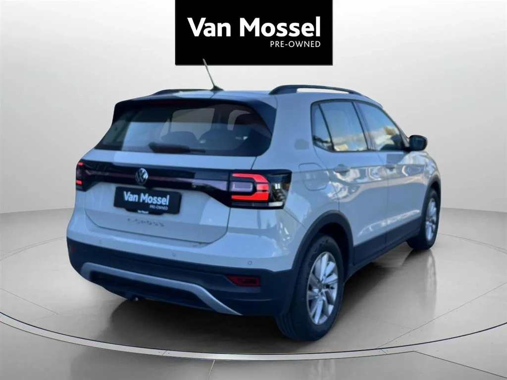 Volkswagen-T-Cross-image-4