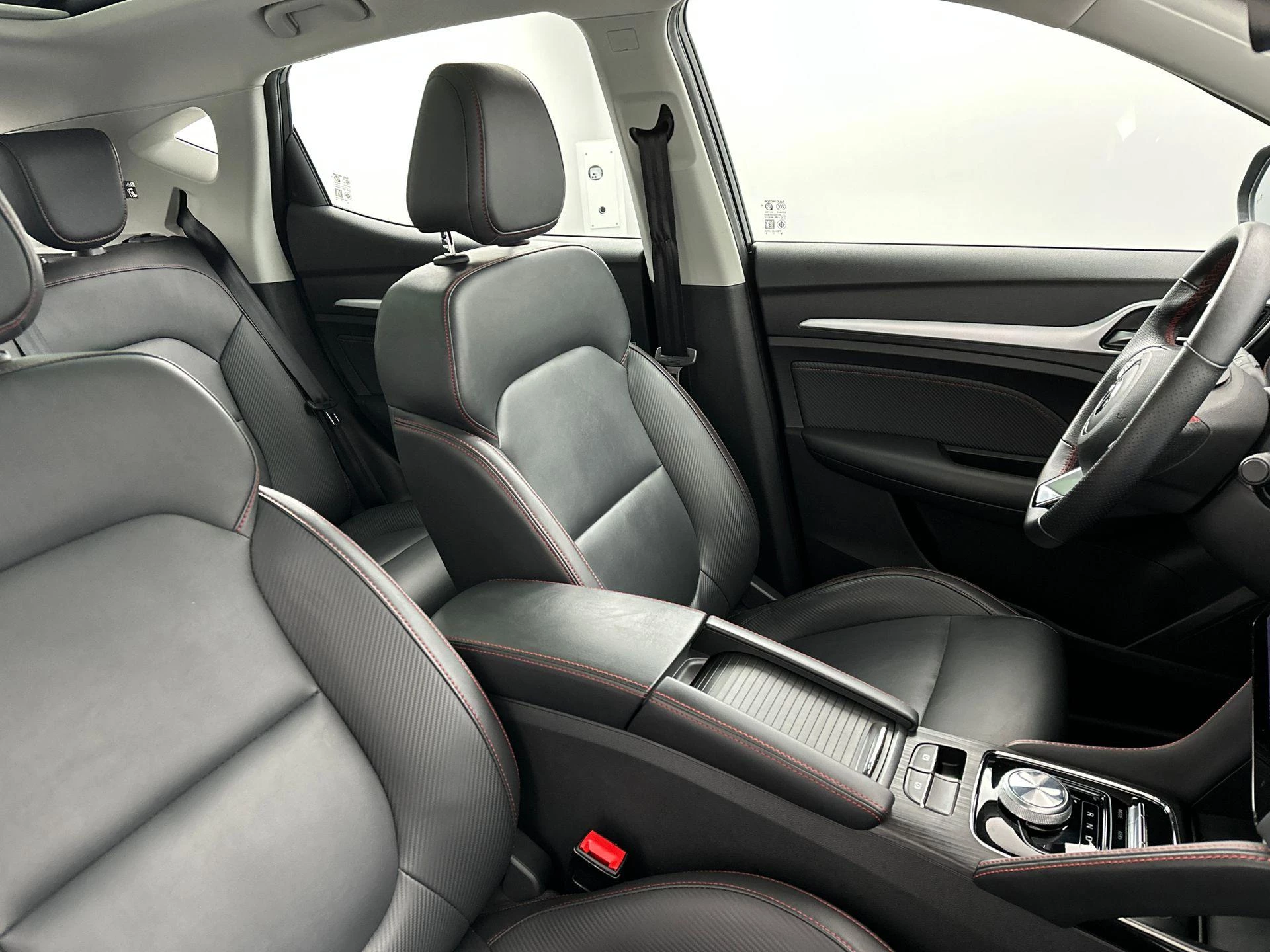 MG ZS EV Standard Range Luxury 50 kWh