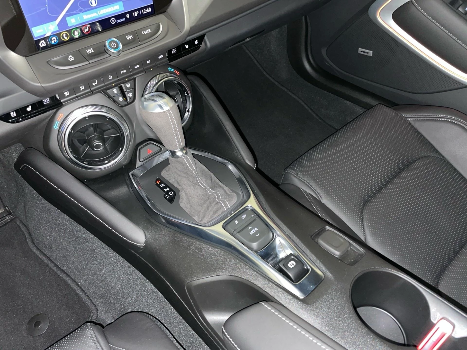 Chevrolet-Camaro-image-9