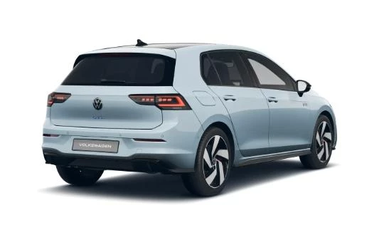 Volkswagen-Golf-image-4