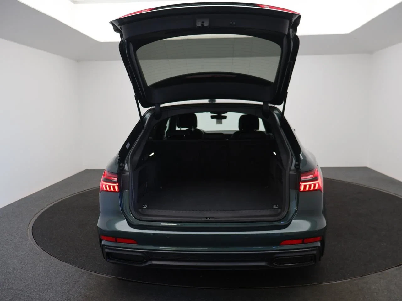 Audi-A6-image-28
