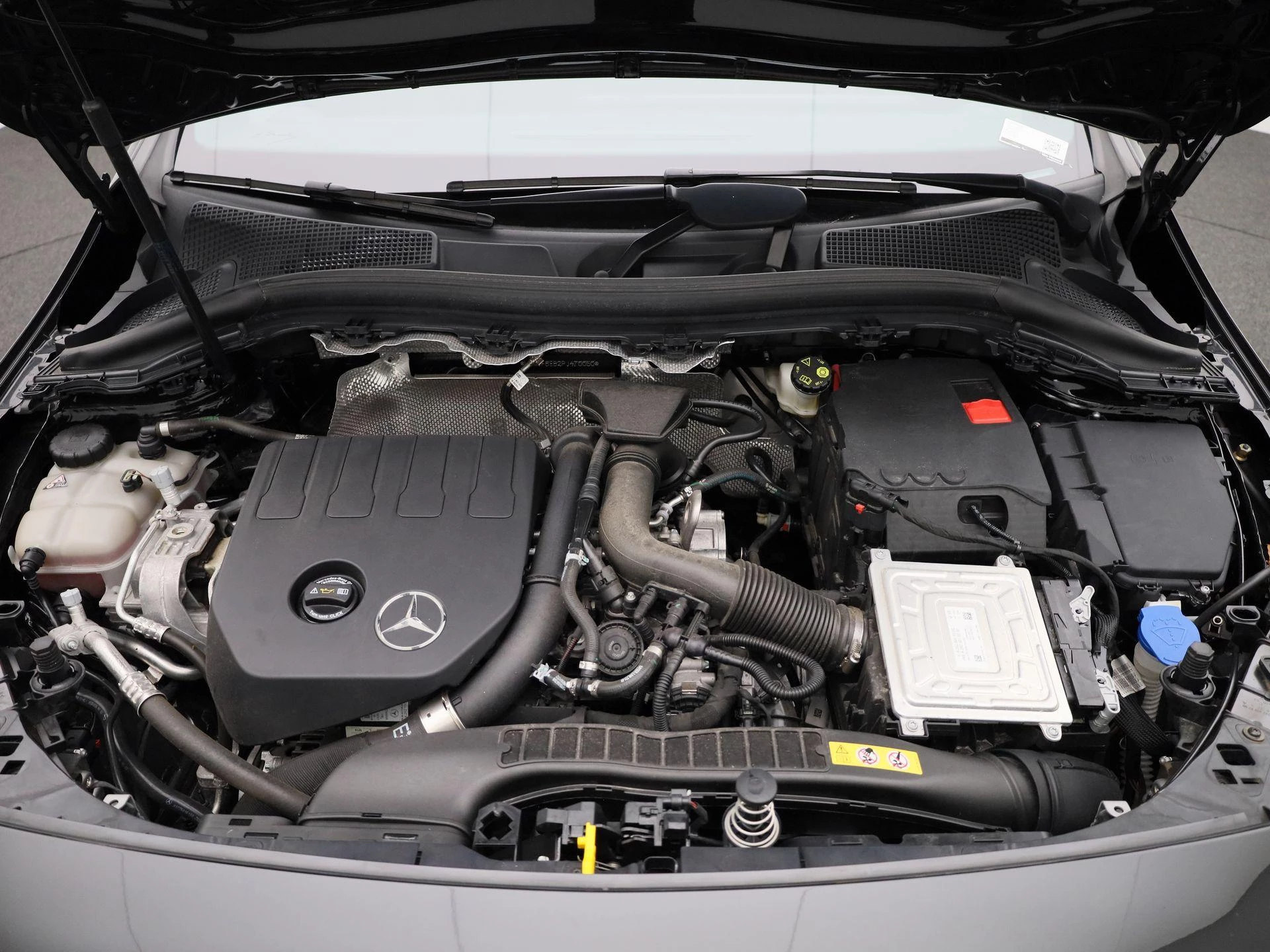 Mercedes-Benz-B-Klasse-image-36