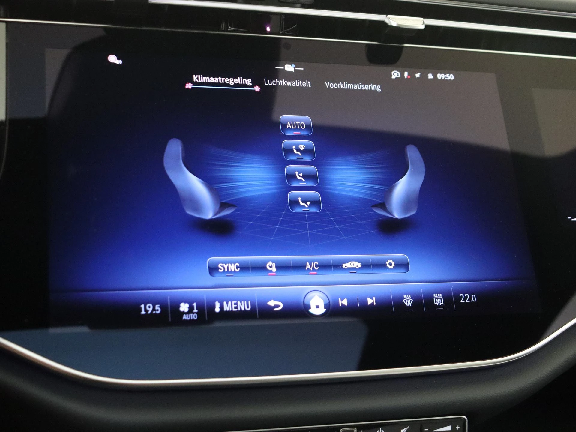 Mercedes-Benz-E-Klasse-image-26