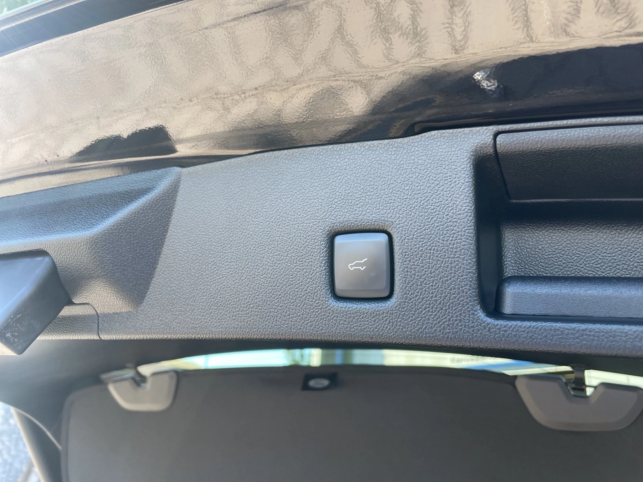 Ford Kuga ST-Line X Aut.*PANO*AHK*360GRAD*LED-MATRIX*NAVI*GRA*WINTER-PKT.