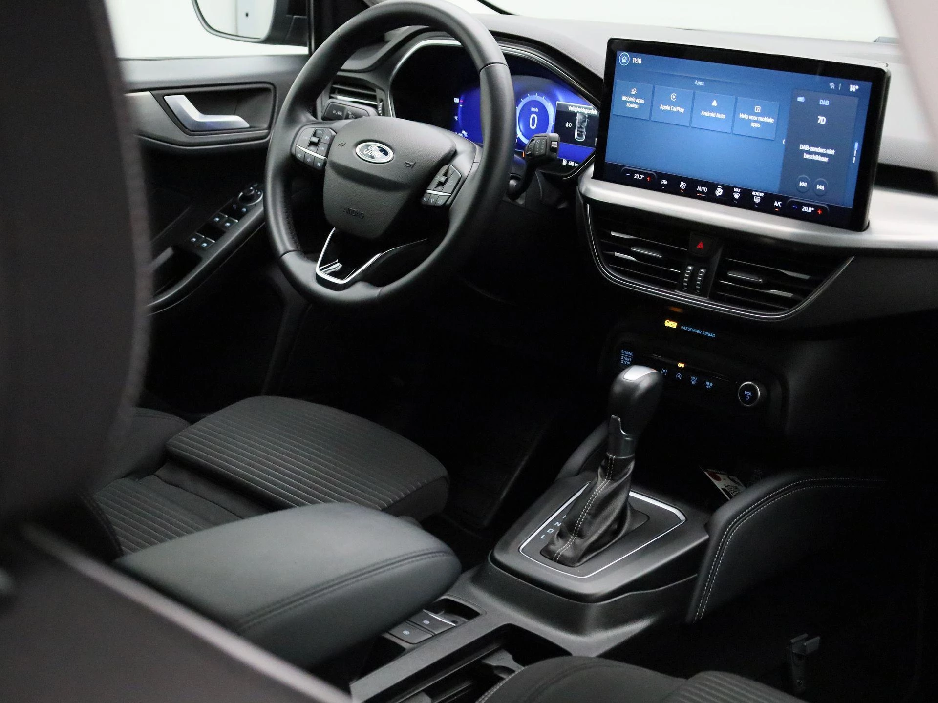 Ford Focus Wagon 1.0 EcoBoost Hybrid Titanium X