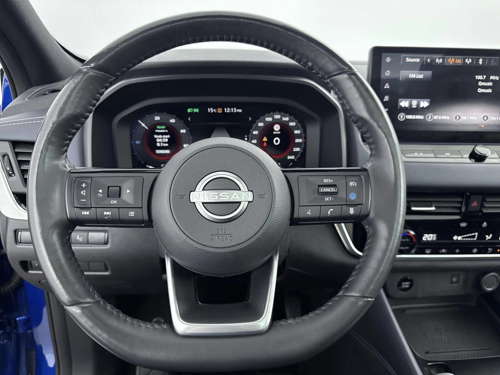 Nissan-QASHQAI-image-27