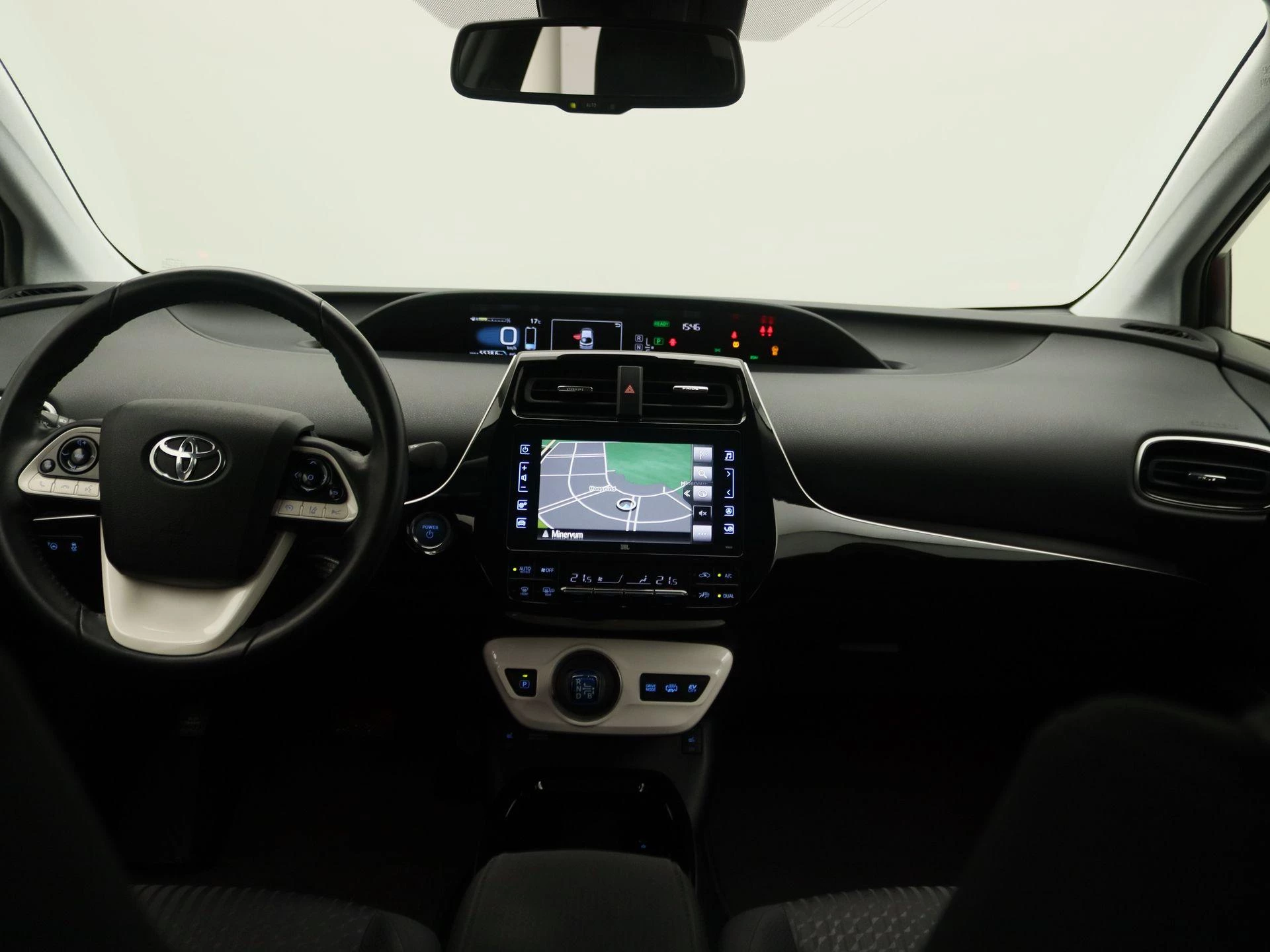 Toyota-Prius-image-6