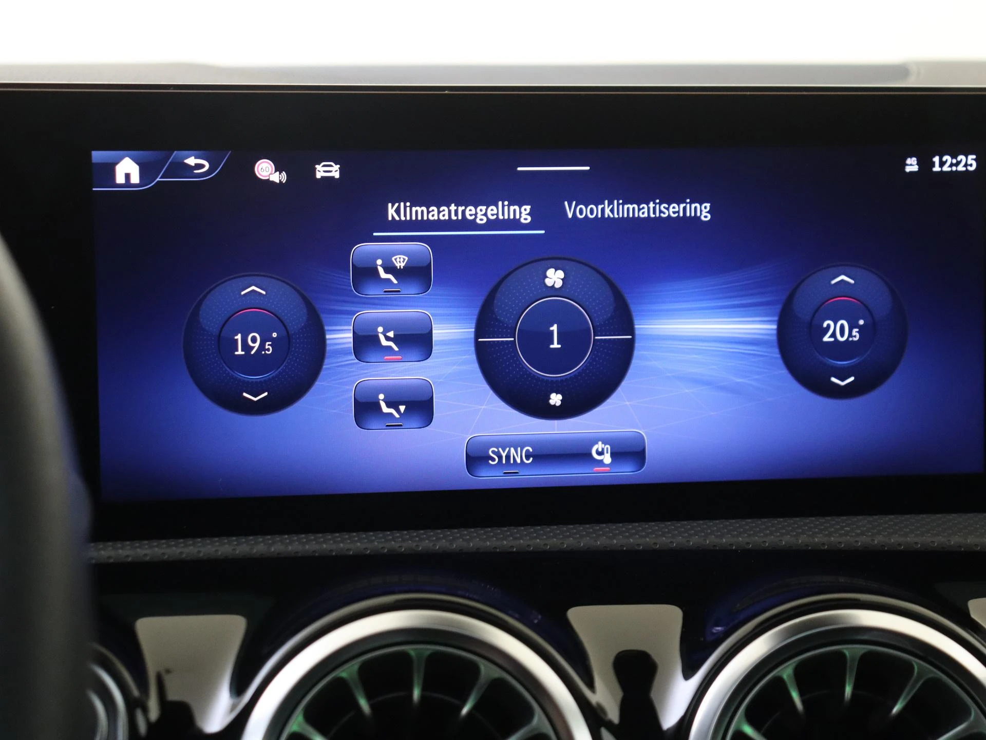 Mercedes-Benz A-Klasse 250 e Business Solution AMG