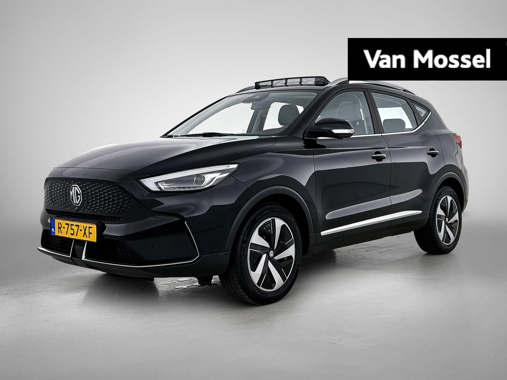 MG-ZS EV-image-0