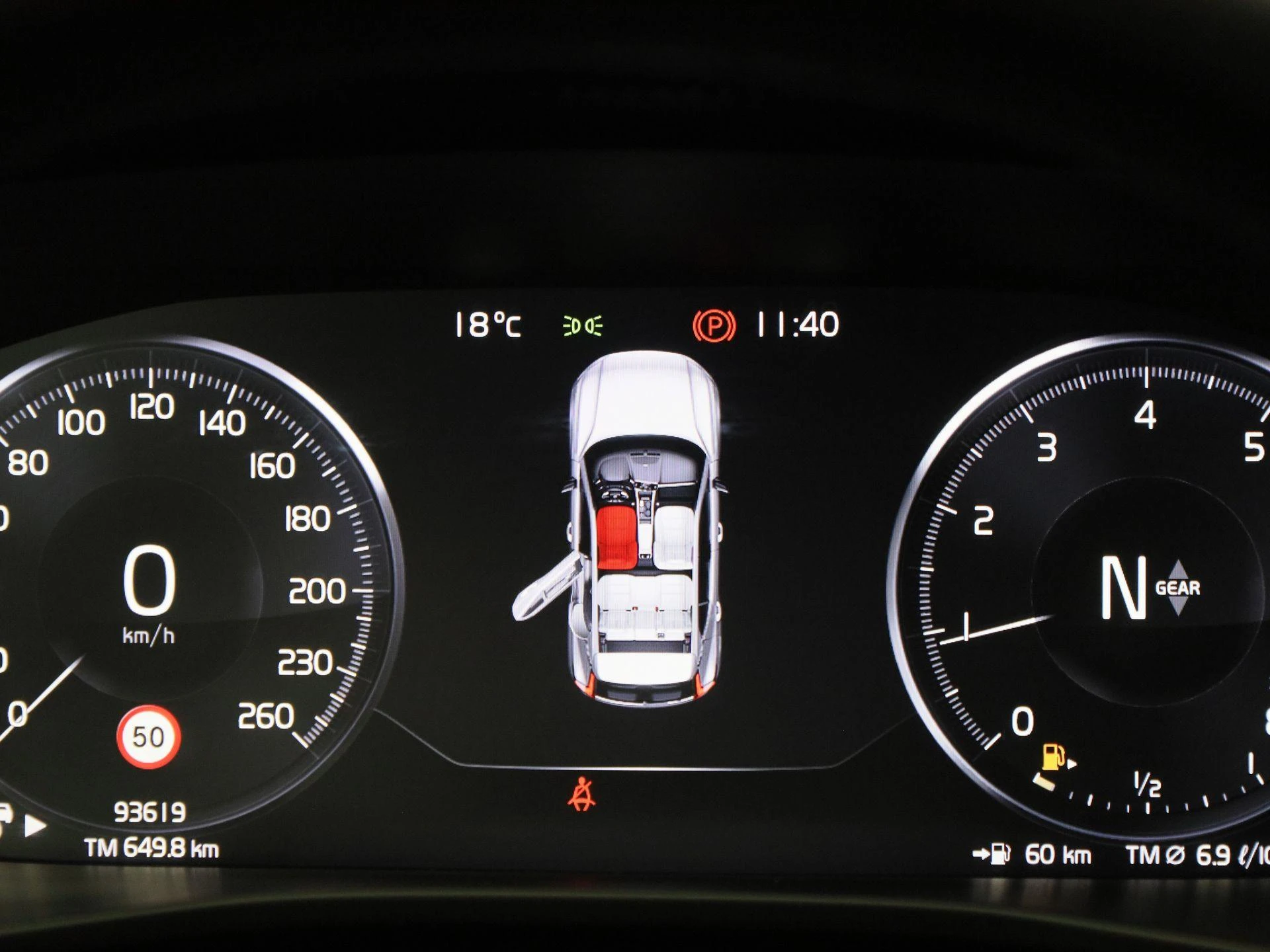 Volvo-XC40-image-7