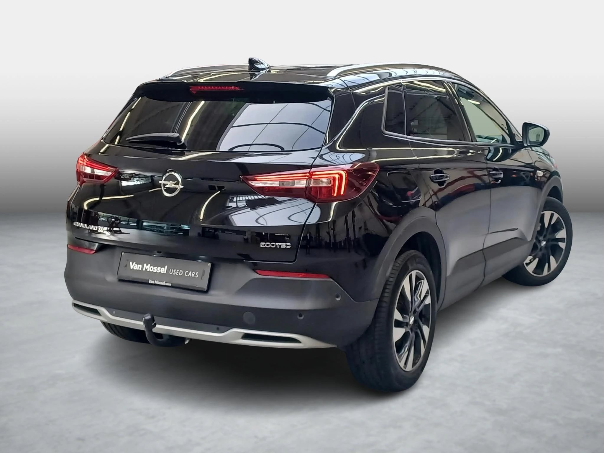 Opel-Grandland X-image-3