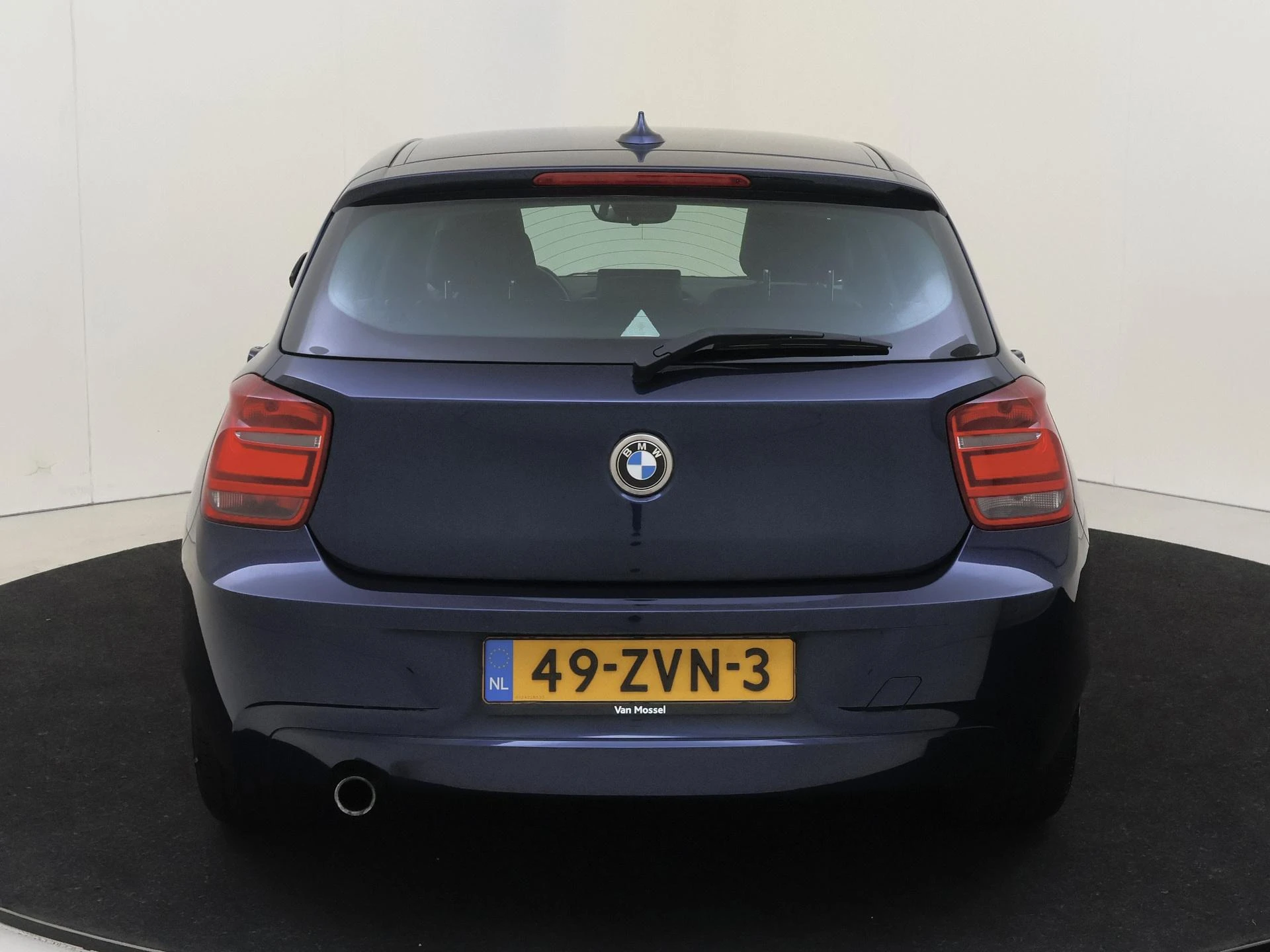BMW-1 Serie-image-6