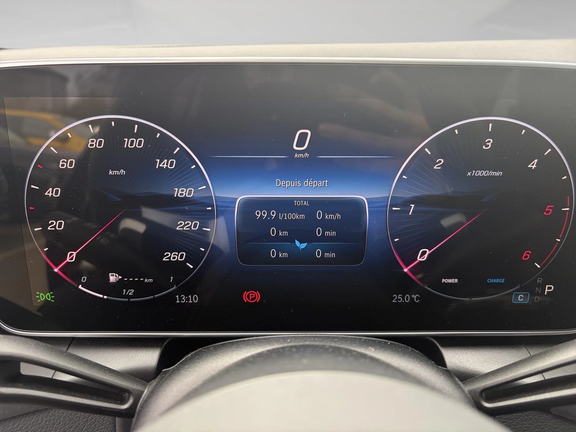 Mercedes-Benz-GLC-image-17