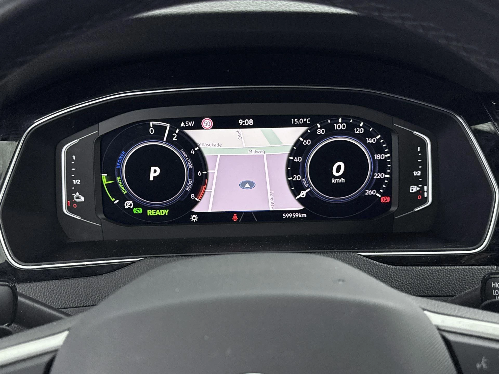 Volkswagen-Passat-image-8