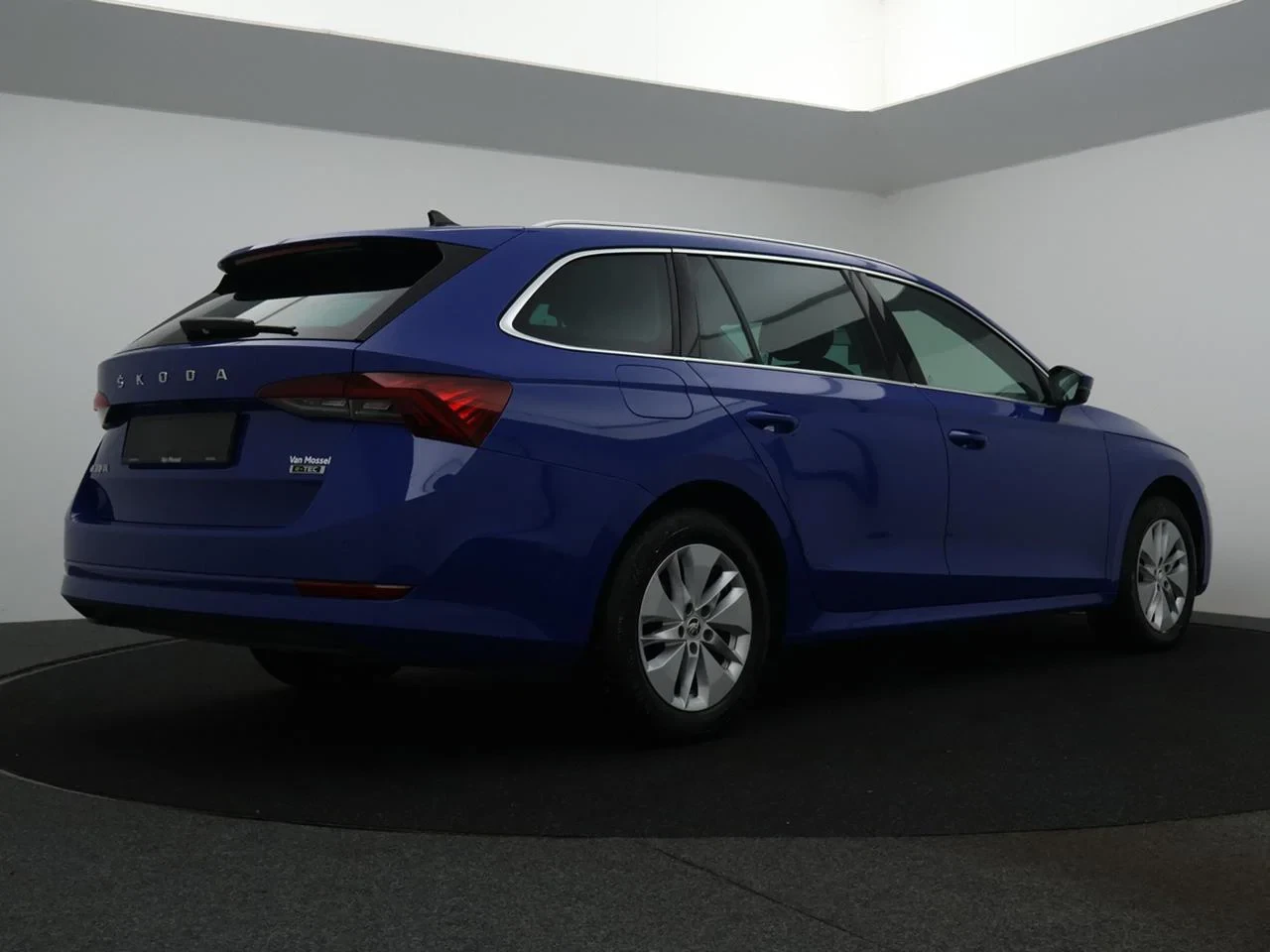 Škoda-Octavia-image-1