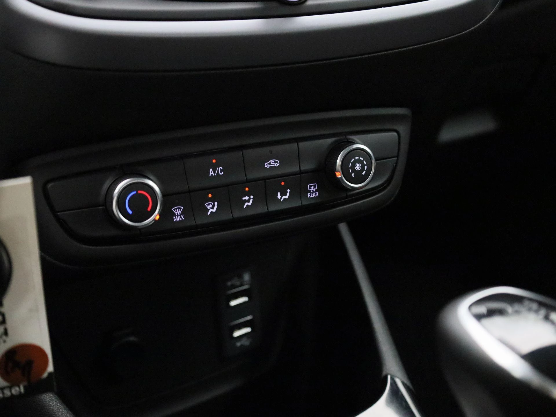 Opel-Crossland-image-15