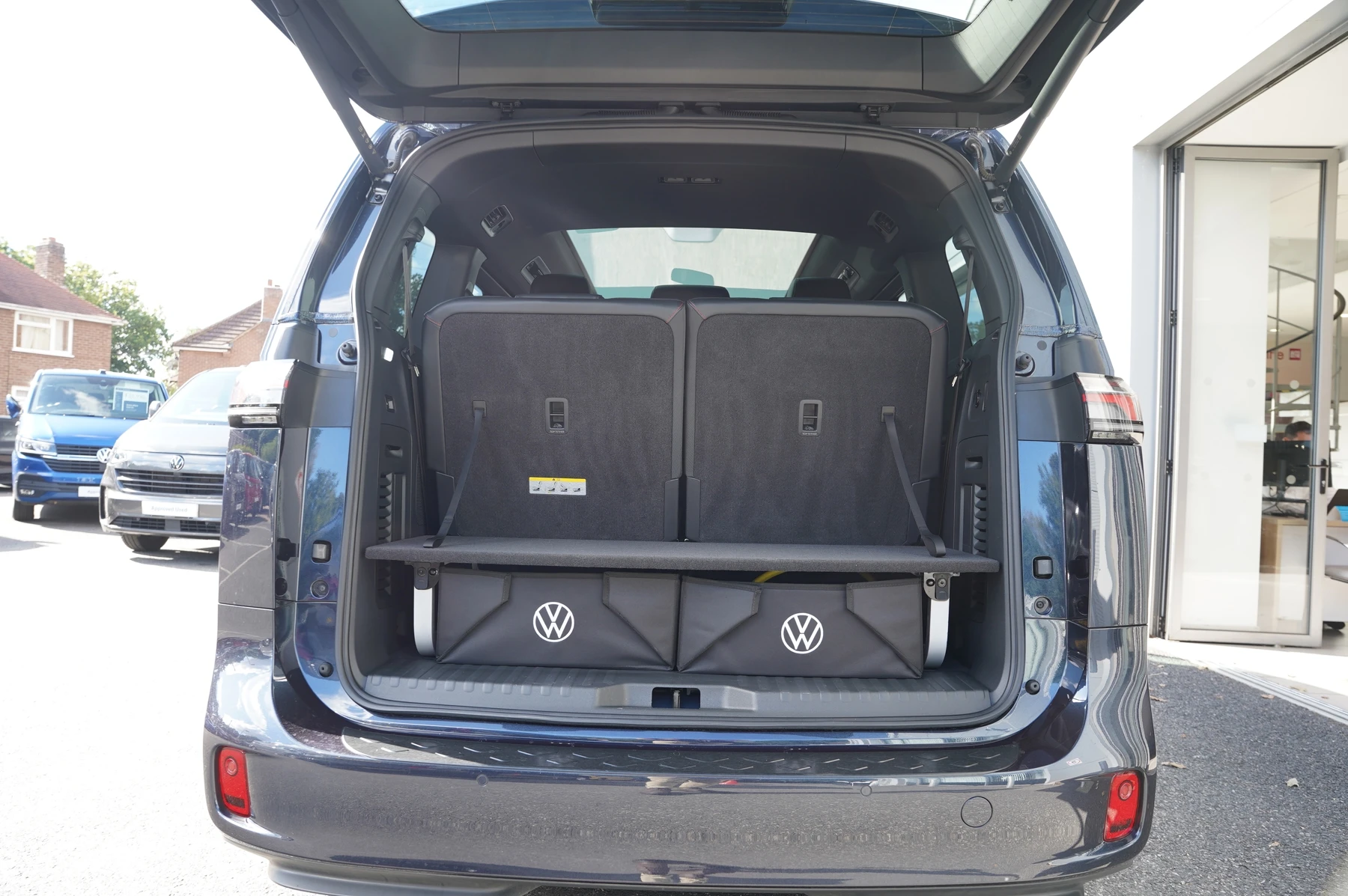 Volkswagen-ID. Buzz-image-35